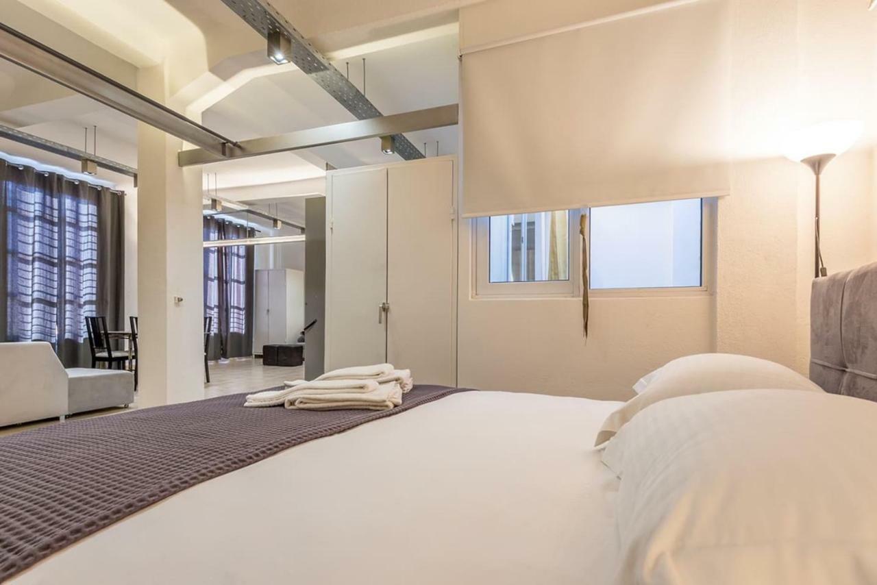 شقة Renovated Loft At The Center Of Monastiraki أثينا المظهر الخارجي الصورة